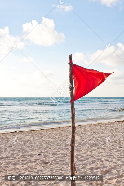 Beach紅色警戒旗