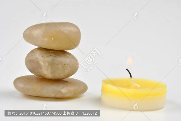 三石一燭使人平靜
