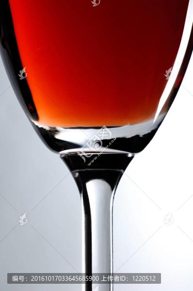 紅葡萄酒