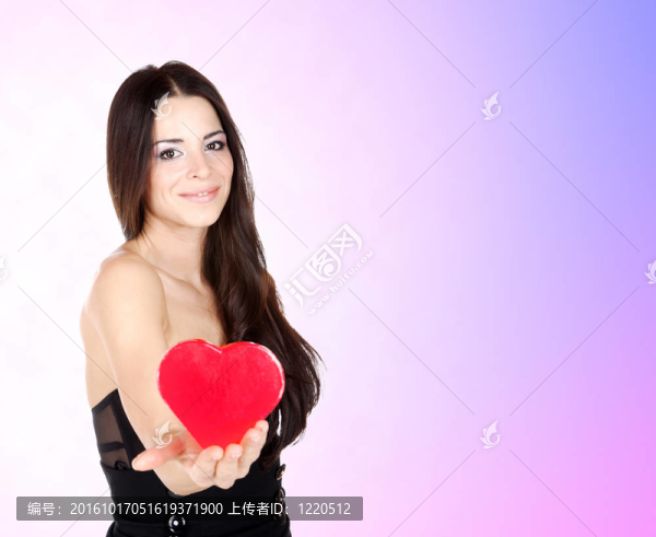 一個美麗年輕微笑女人的畫像