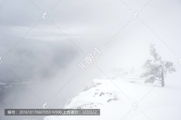 山崖