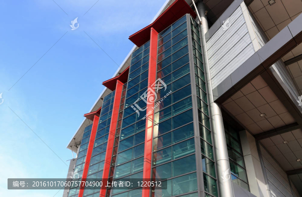 玻璃幕墻現代建筑