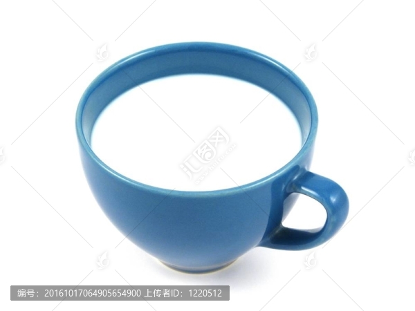 一杯牛奶
