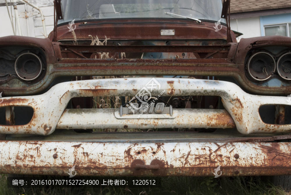 老Rusty,Car