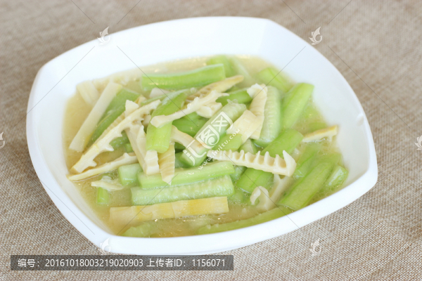 絲瓜燒天目筍