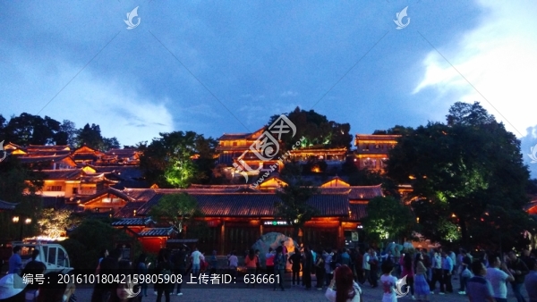 麗江夜景