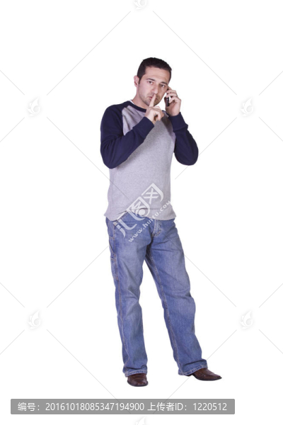 地中海男子在電話交談