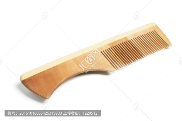 木制的梳子
