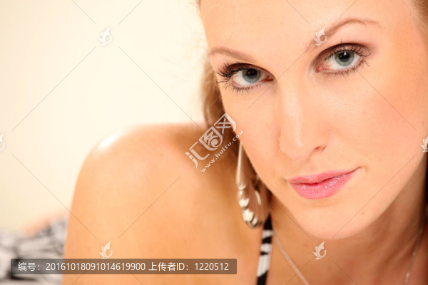美麗的Young,Woman