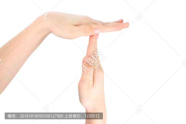 手代表字母T