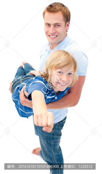 動(dòng)畫的父親給兒子背上騎