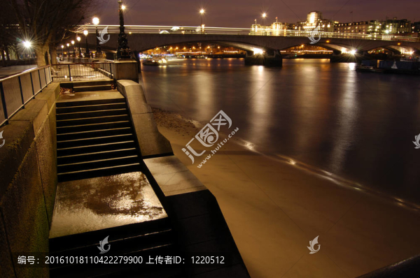 london-28-0003