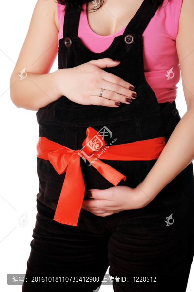 迷人的年輕孕婦
