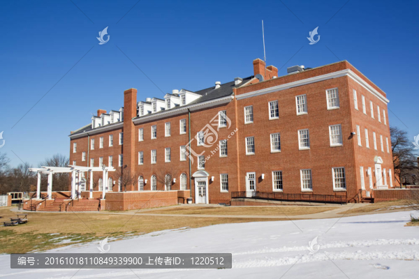福斯特大廳在弗吉尼亞州立大學(xué)附近的圣彼得堡校園；Virginia；一個公眾；Historically