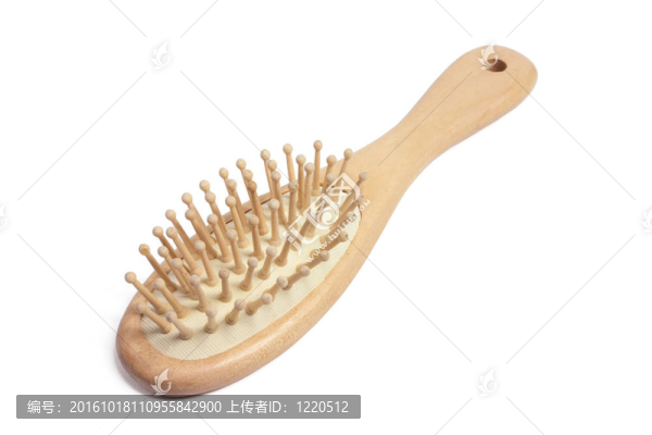 木制的梳子