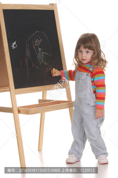 美女小女孩寫作