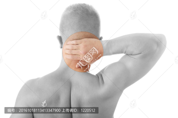 男人抱著身體像他一樣疼
