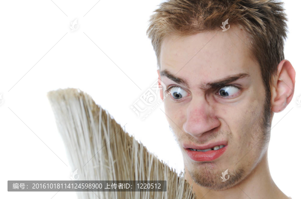 年輕人的收入