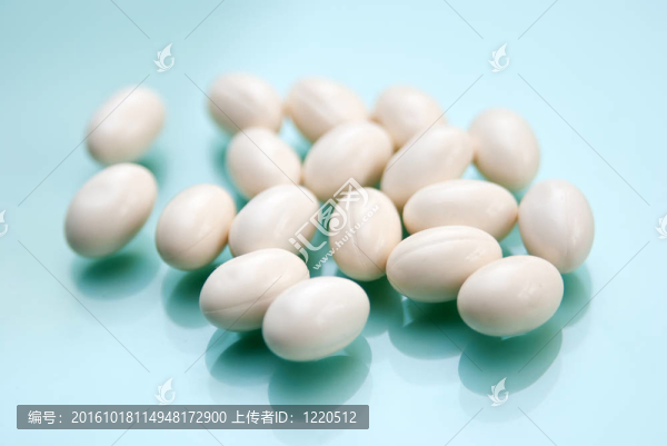 白膠囊