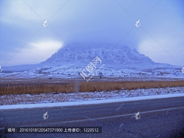 雪山