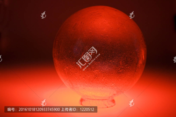 紅色水晶球