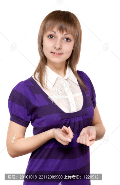年輕漂亮的女孩在紫色條紋布
