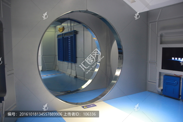 太空飛船船艙,夢(mèng)東方