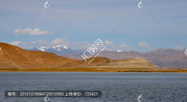 群山,湖泊