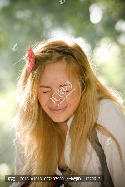 可愛的金發(fā)碧眼的肖像