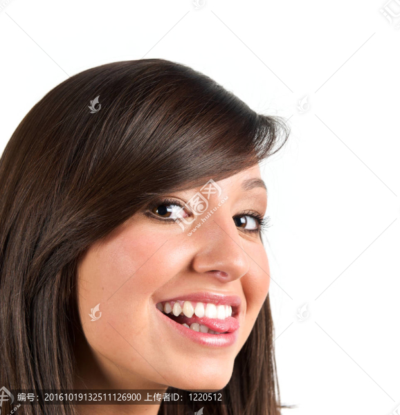 美女在工作室假扮女人