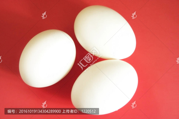 三個(gè)雞蛋紅色