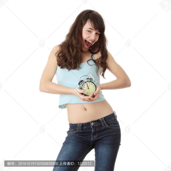 一個帶鬧鐘的少女