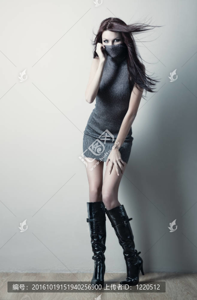 年輕苗條的女人