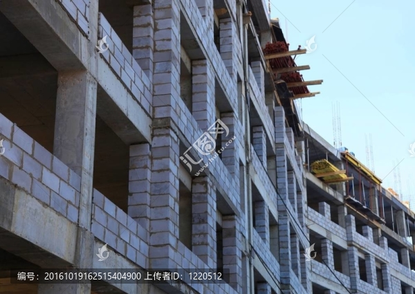 房子正在建設(shè)中