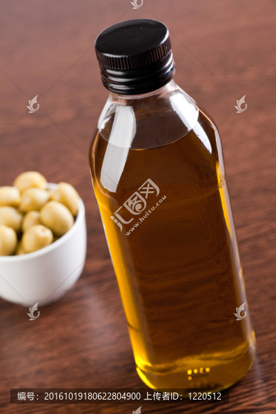 橄攬和橄欖油