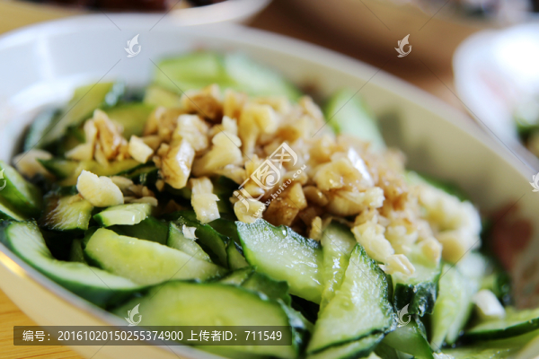 生蒜拌黃瓜