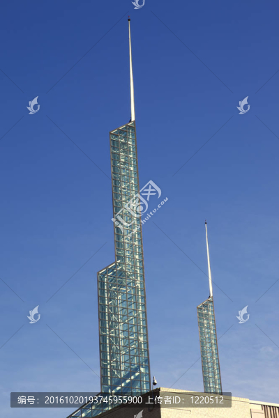 波特蘭會展中心或尖塔塔。