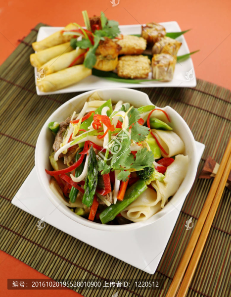 牛肉面炒