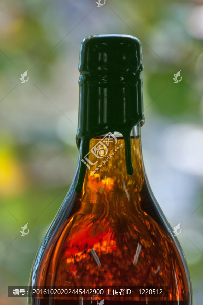 圣托馬斯葡萄酒瓶