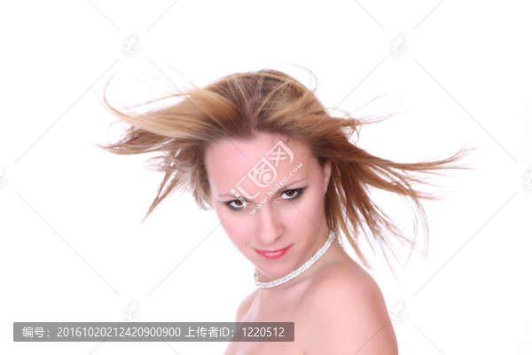 一個清新可愛的女人的畫像