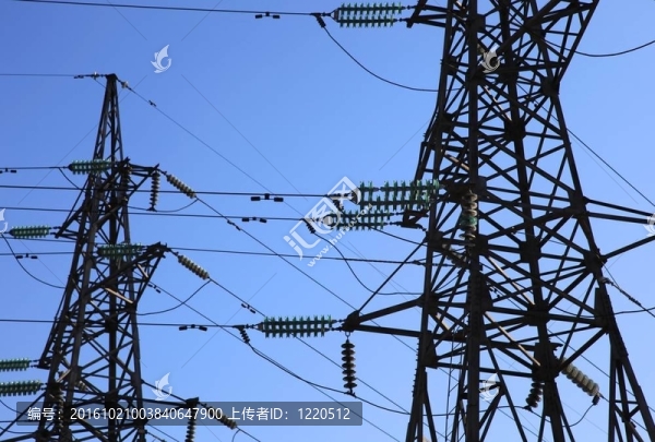 兩電塔