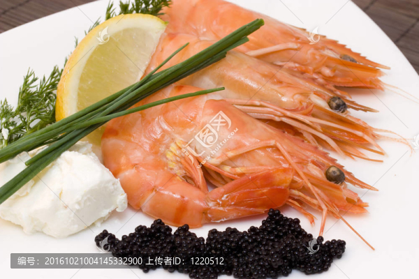 蝦和魚子醬
