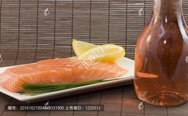 鮭魚和玫瑰酒