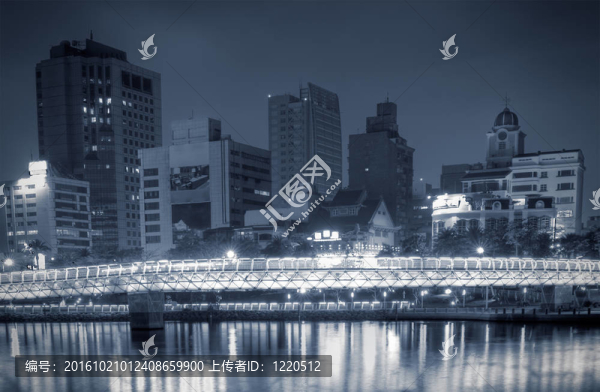 現(xiàn)代城市的夜晚