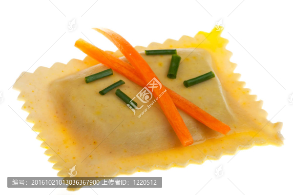 巴伐利亞面食廣場(chǎng)充滿了肉和菠菜