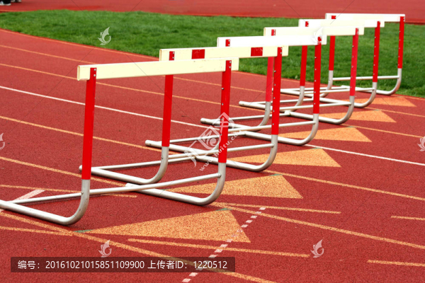 田徑跨欄