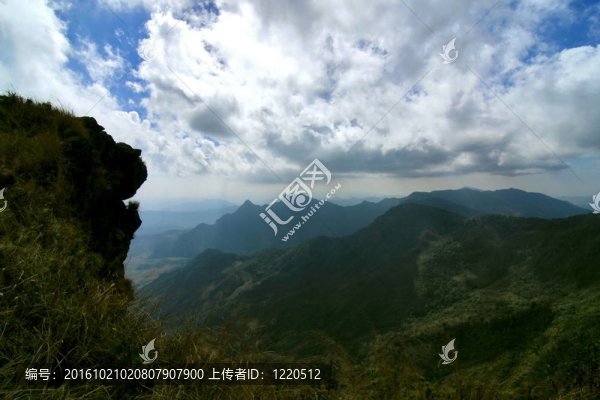 Phu,Chi,Fa在清萊的泰國觀；