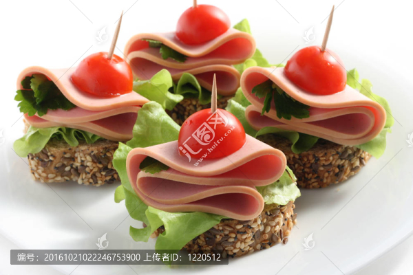 煮香腸三明治