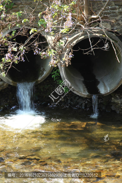 排水溝