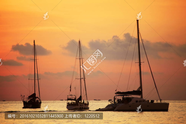 帆船